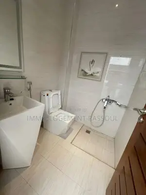 Photo - 3chbre Appartement dans , Ngor à Louer