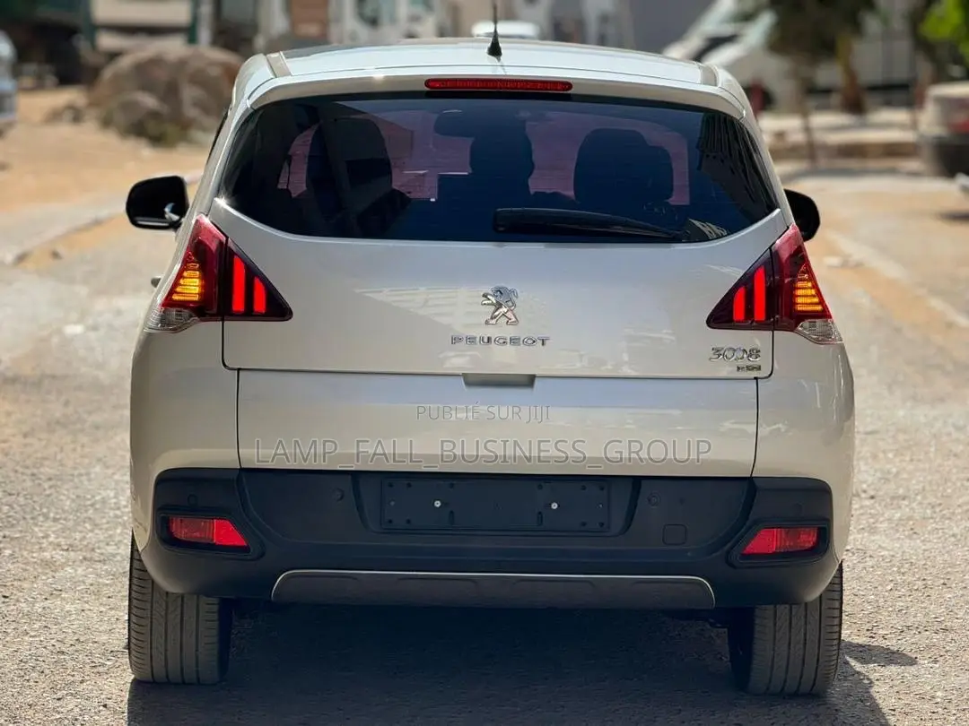 PEUGEOT 3008 2015 Blanc