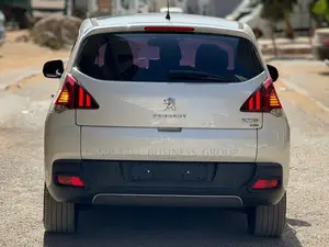 PEUGEOT 3008 2015 Blanc