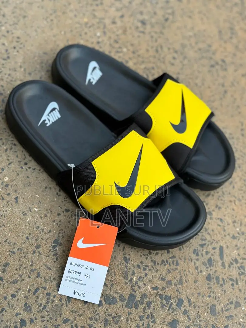 Sandales Originale Disponible Of