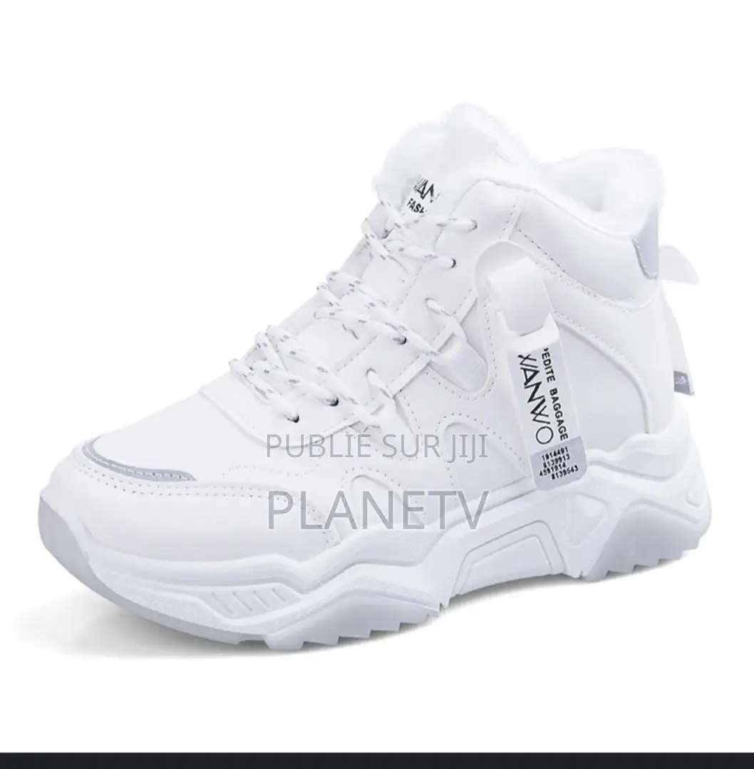 Promo Chaussures Originale Disponible Cn