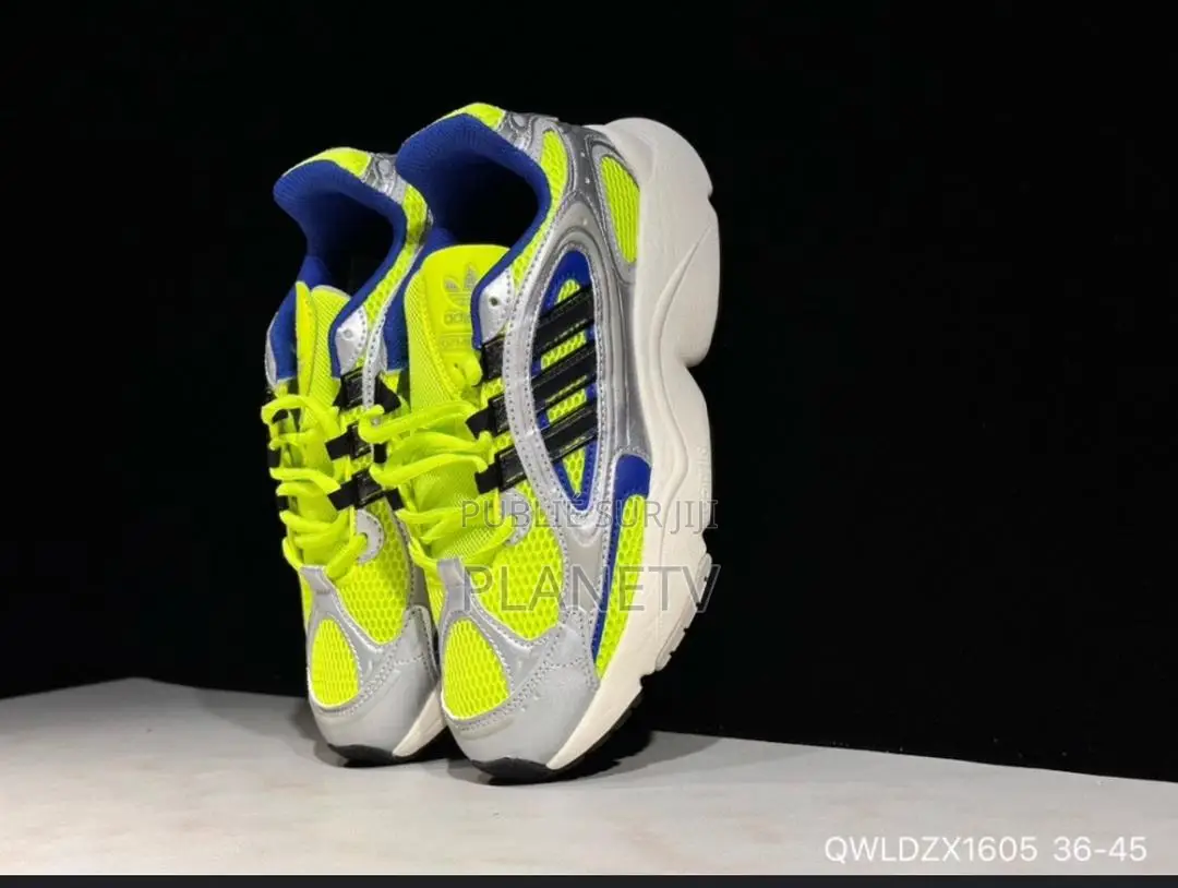 Adidas Originals Disponible Of