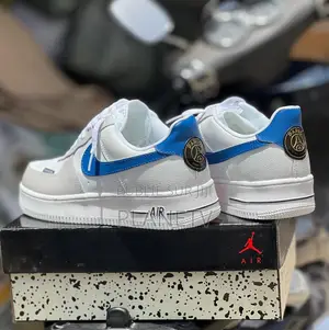 Photo - Nike Originale Disponible Wcmd3