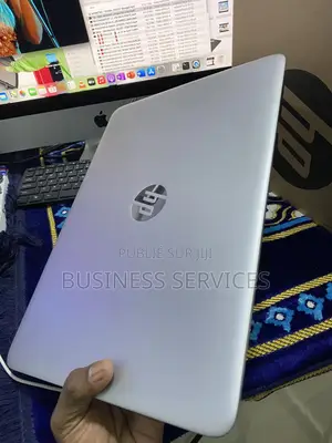 New HP EliteBook 840 G3 8GB Intel Core I5 SSD 256GB