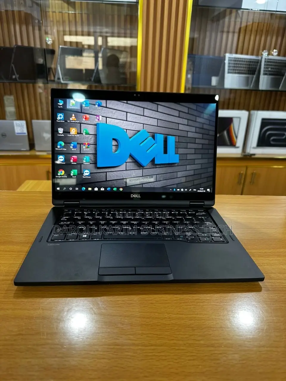 New Ordinateur Portable Dell Latitude 7389 8GB Intel Core I5 SSD 256GB