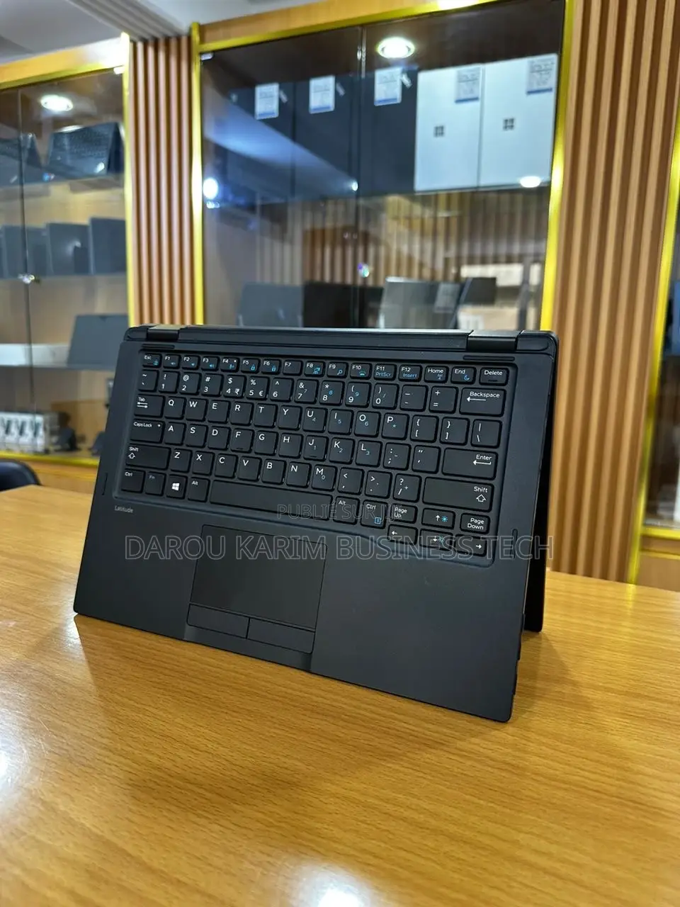 New Ordinateur Portable Dell Latitude 7389 8GB Intel Core I5 SSD 256GB