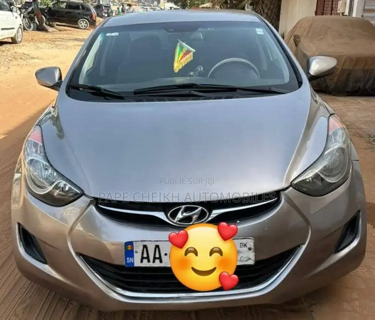 Hyundai Elantra 2013 Beige