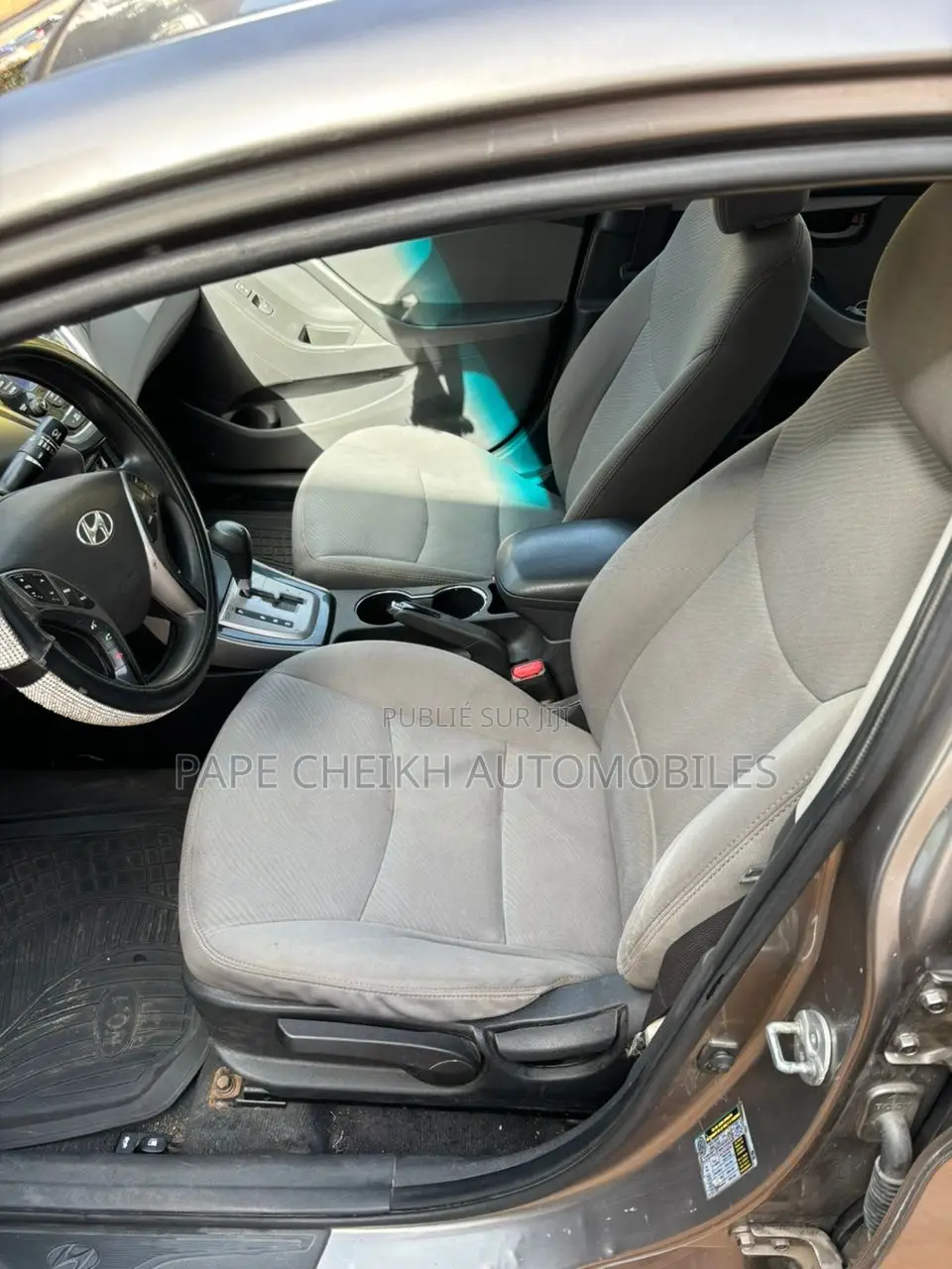 Hyundai Elantra 2013 Beige