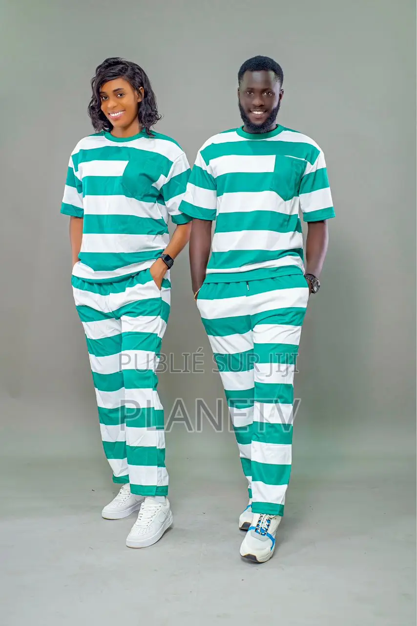 Ensemble Très Jolie Disponible TWKBN