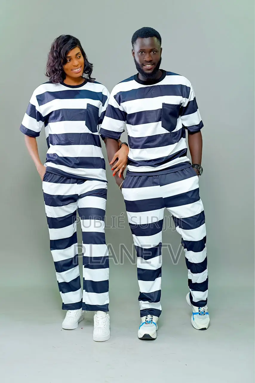 Ensemble Très Jolie Disponible TWKBN