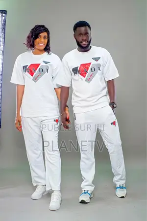 Ensemble Très Jolie Disponible TWBN