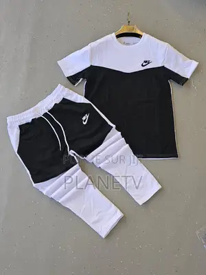 Ensemble Très Jolie Disponible Kb