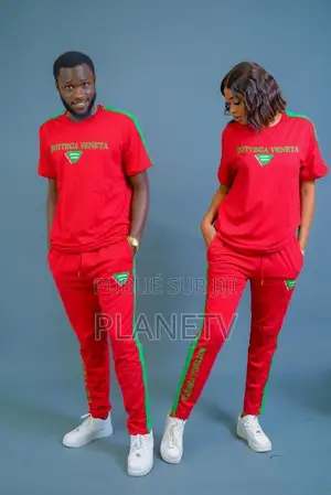 Ensemble Très Jolie Disponible Kb