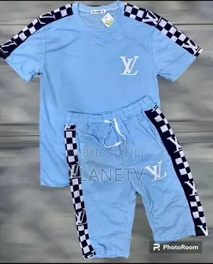 Ensemble Très Jolie Disponible Kb