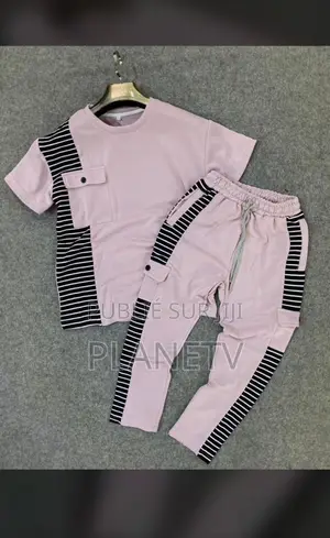 Ensemble Très Jolie Disponible Kb