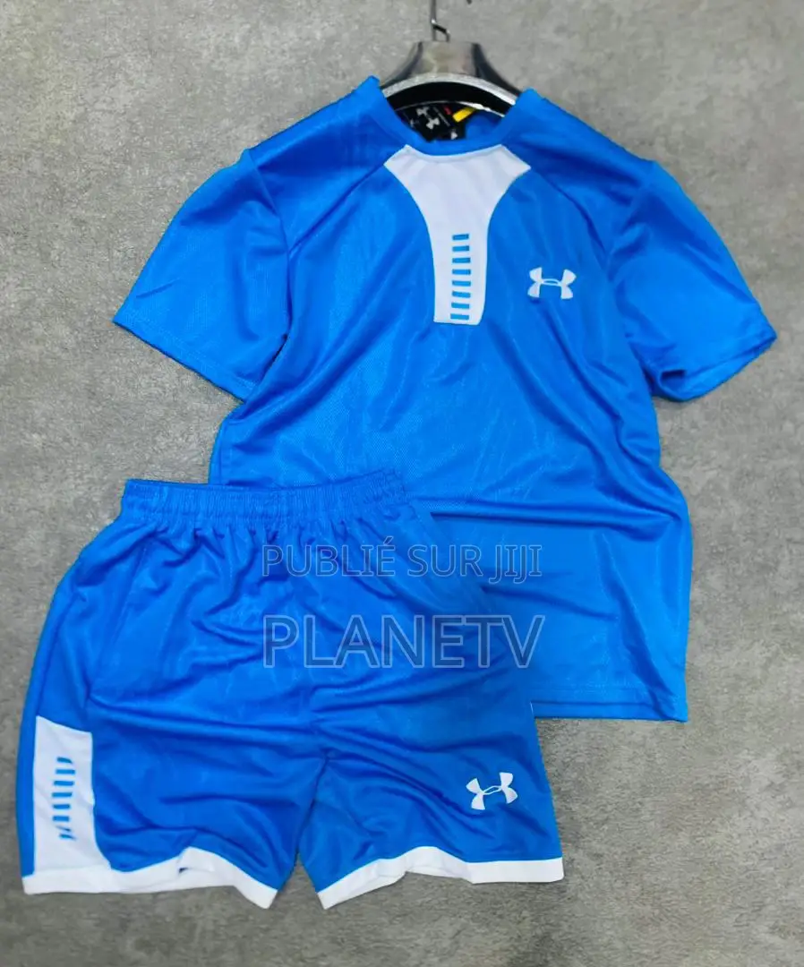 Ensemble Très Jolie Disponible Kb