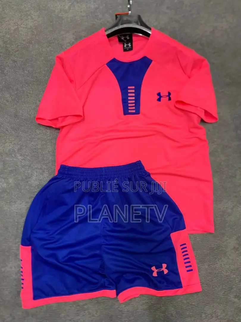 Ensemble Très Jolie Disponible Kb