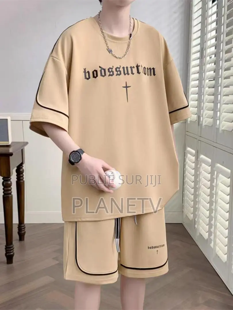 Ensemble Très Jolie Disponible Kb