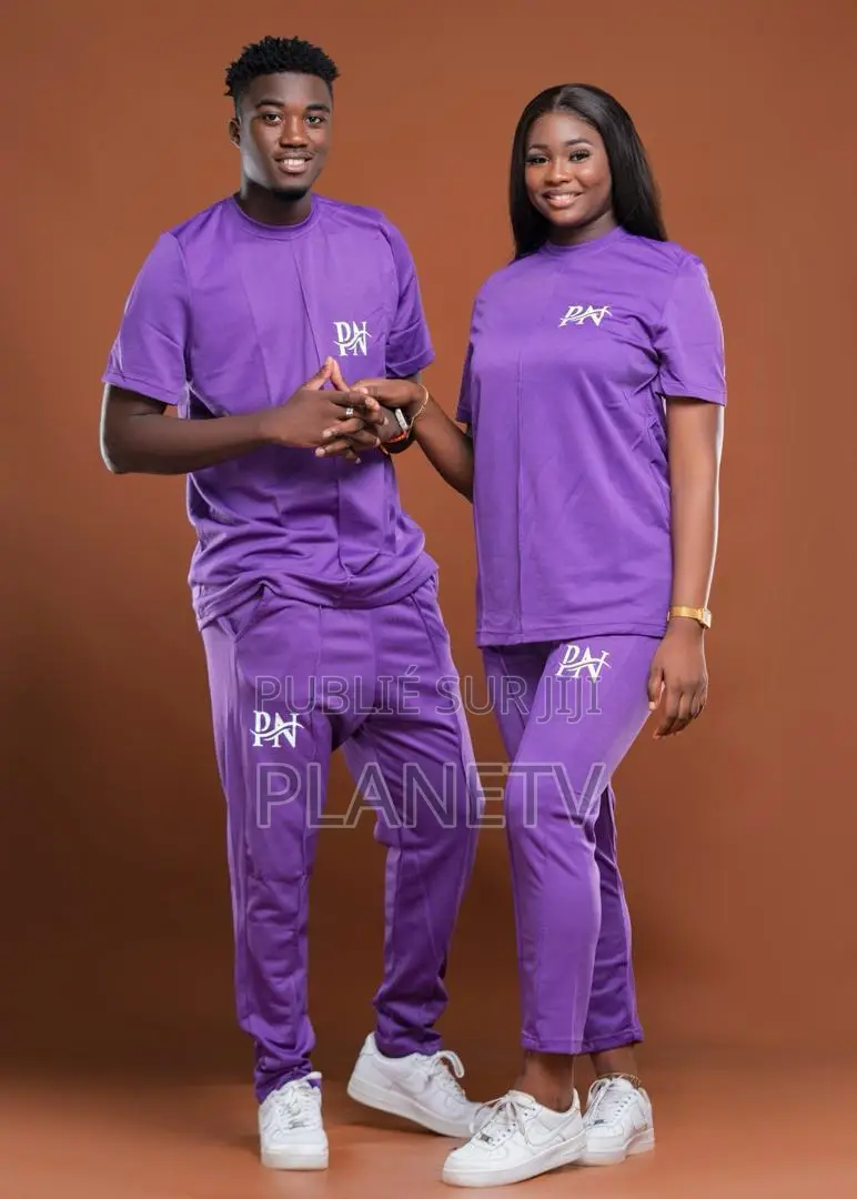 Ensemble Très Jolie Disponible Ab