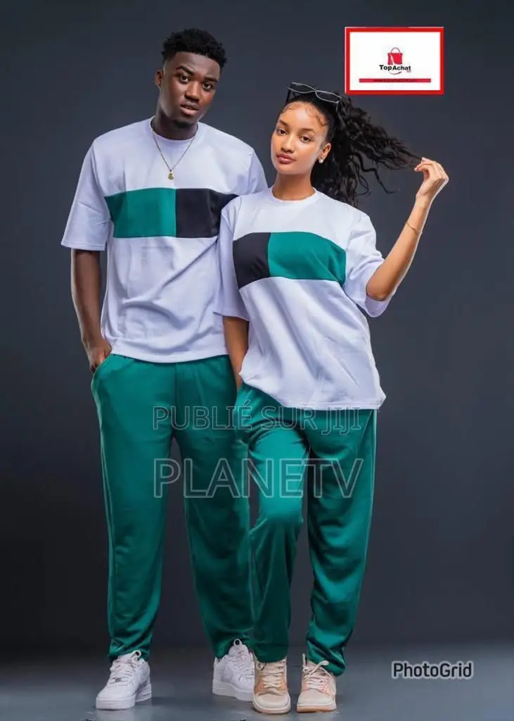 Ensemble Très Jolie Disponible Ab