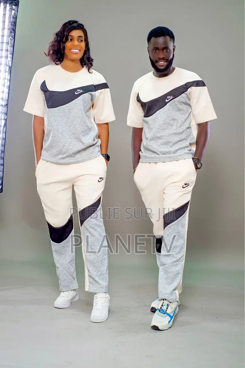 Ensemble Très Jolie Disponible TWKBN