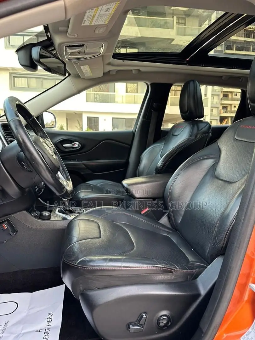 Jeep Cherokee 2016 Orange