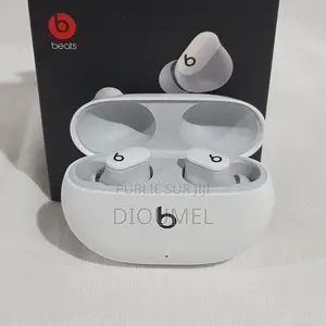 Beats Studio Buds White