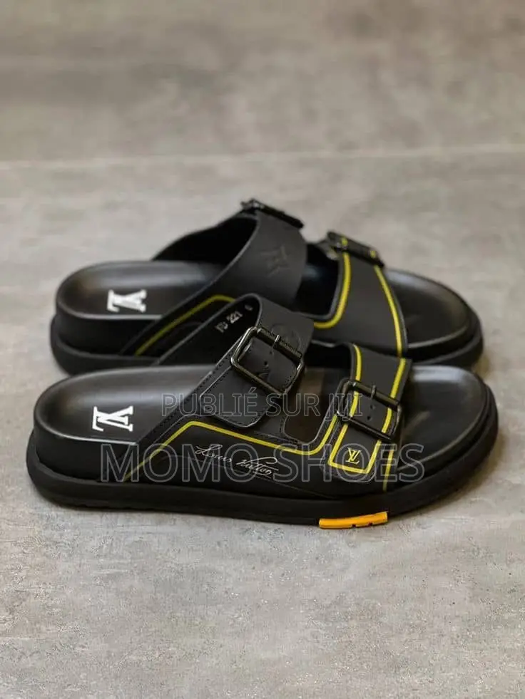 Des Chaussures De Qualités