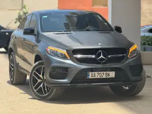 Mercedes-Benz GLE-Class 2017 Gris