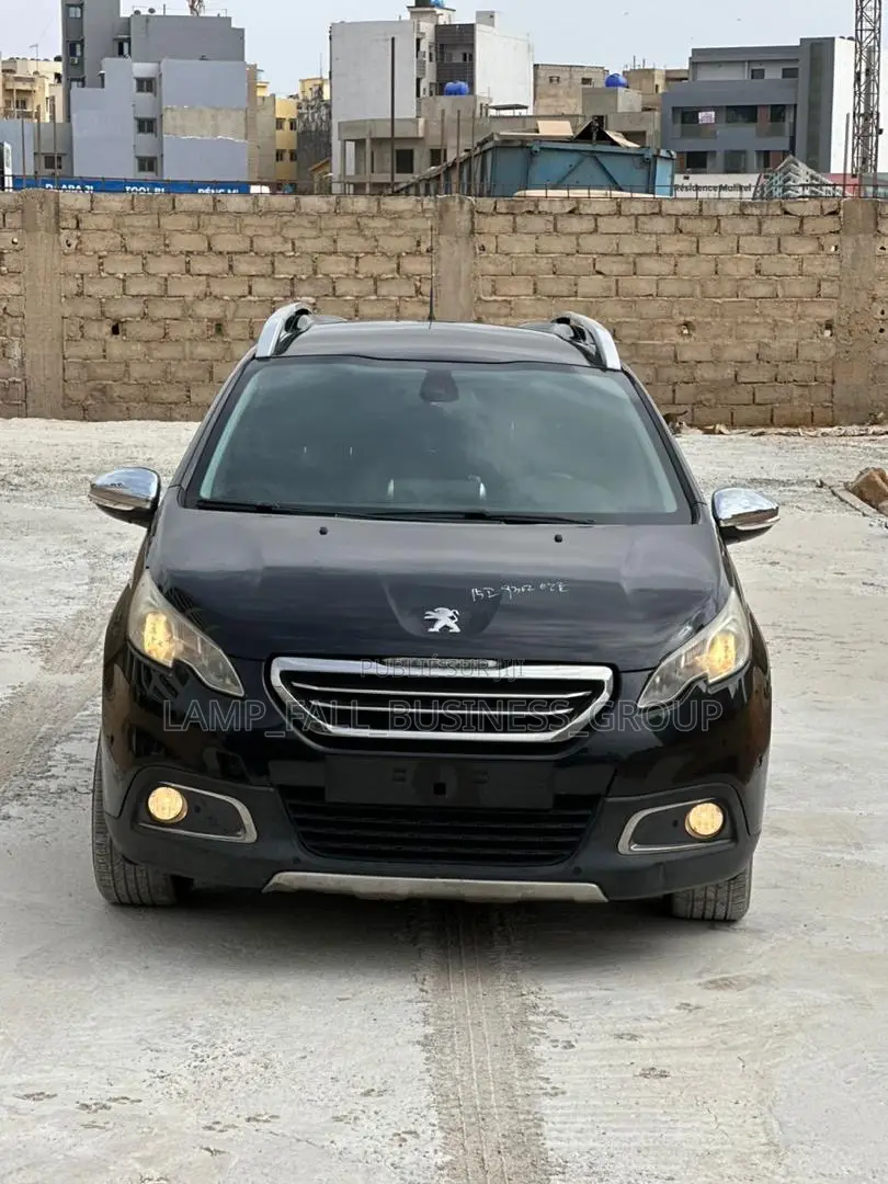 PEUGEOT 2008 2016 Noir