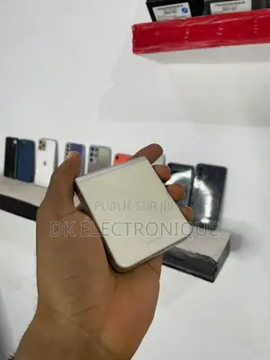 Samsung Galaxy Z Flip 3 128 GB Doré