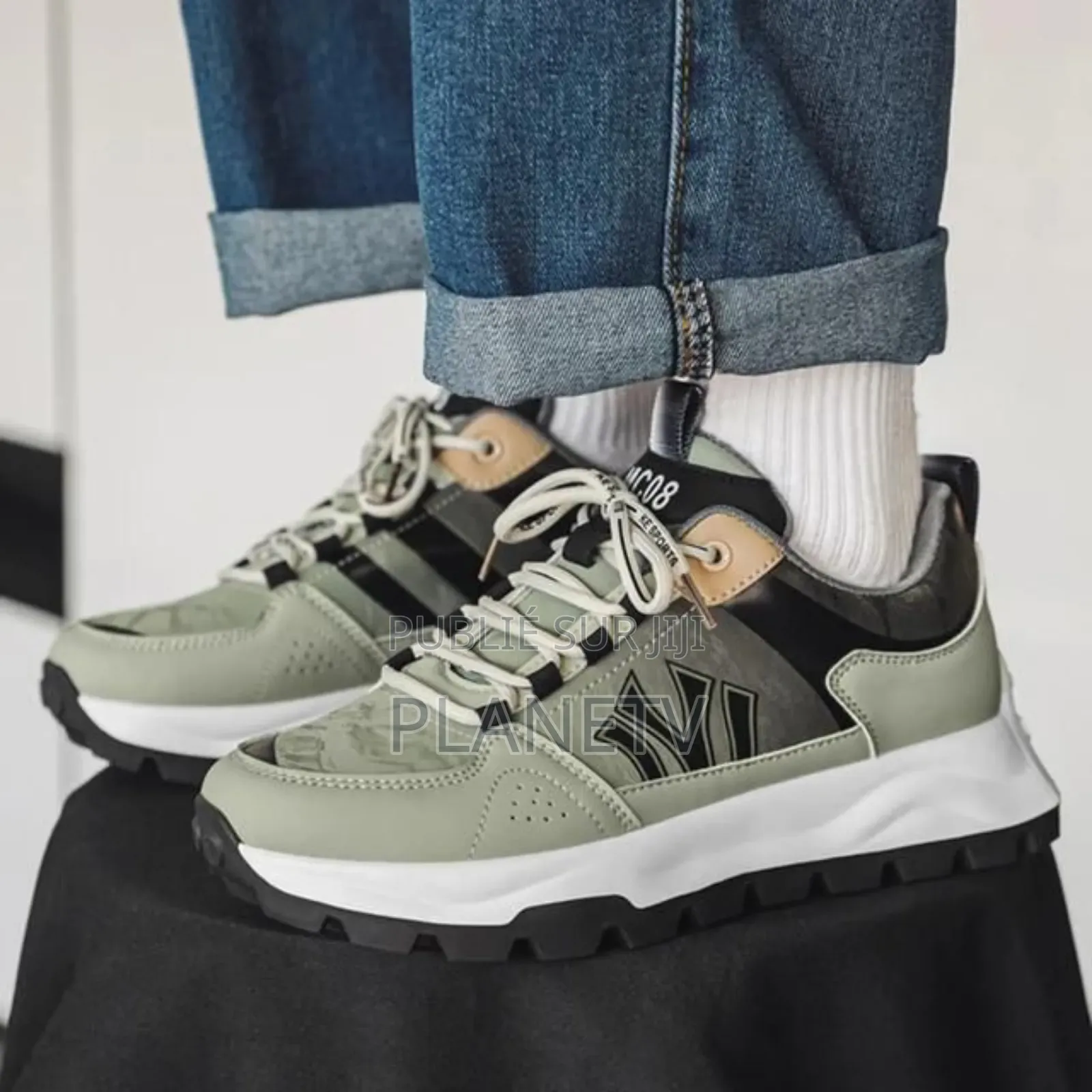 Chaussures Très Jolie Disponible Ss