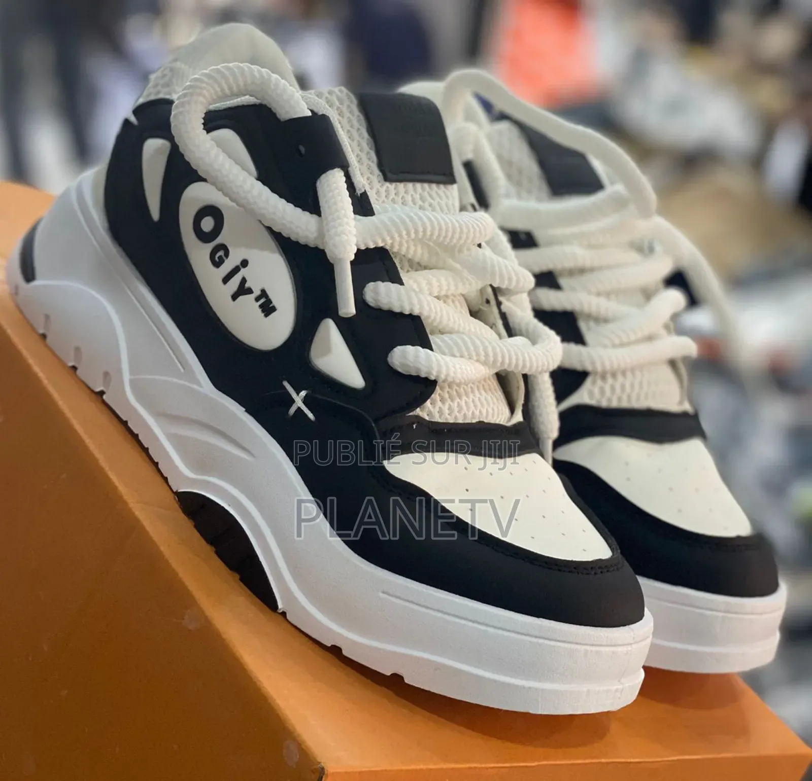 Oggy Originale Disponible Ss