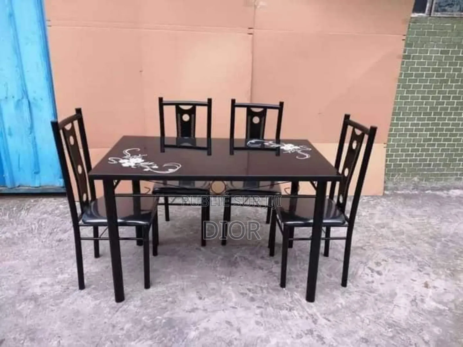 Table À Manger Avec 4 Chaise