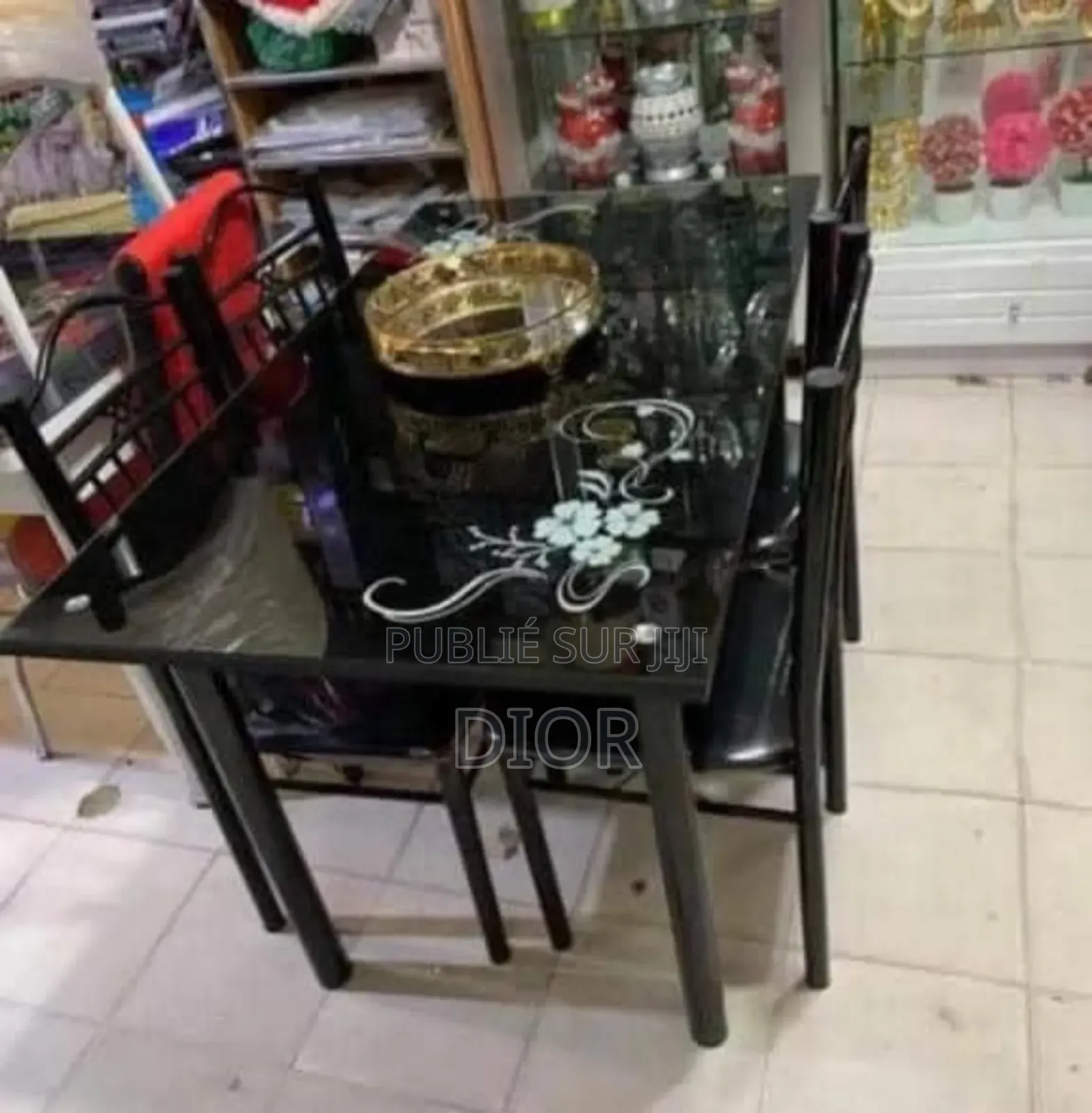 Table À Manger Avec 4 Chaise