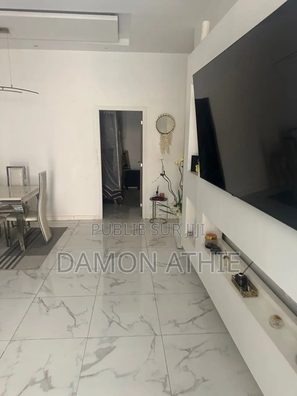 Furnished 2chbre Appartement-terrasse dans Ouakam à Louer