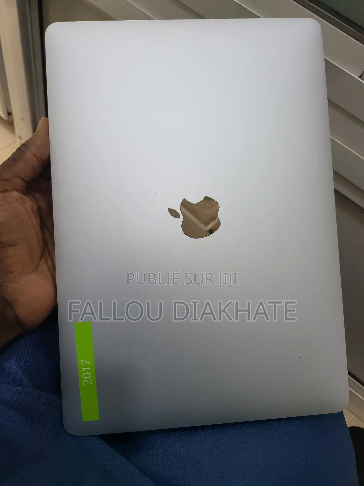 New Ordinateur Portable Apple MacBook 2017 16GB Intel Core I5 SSD 256GB