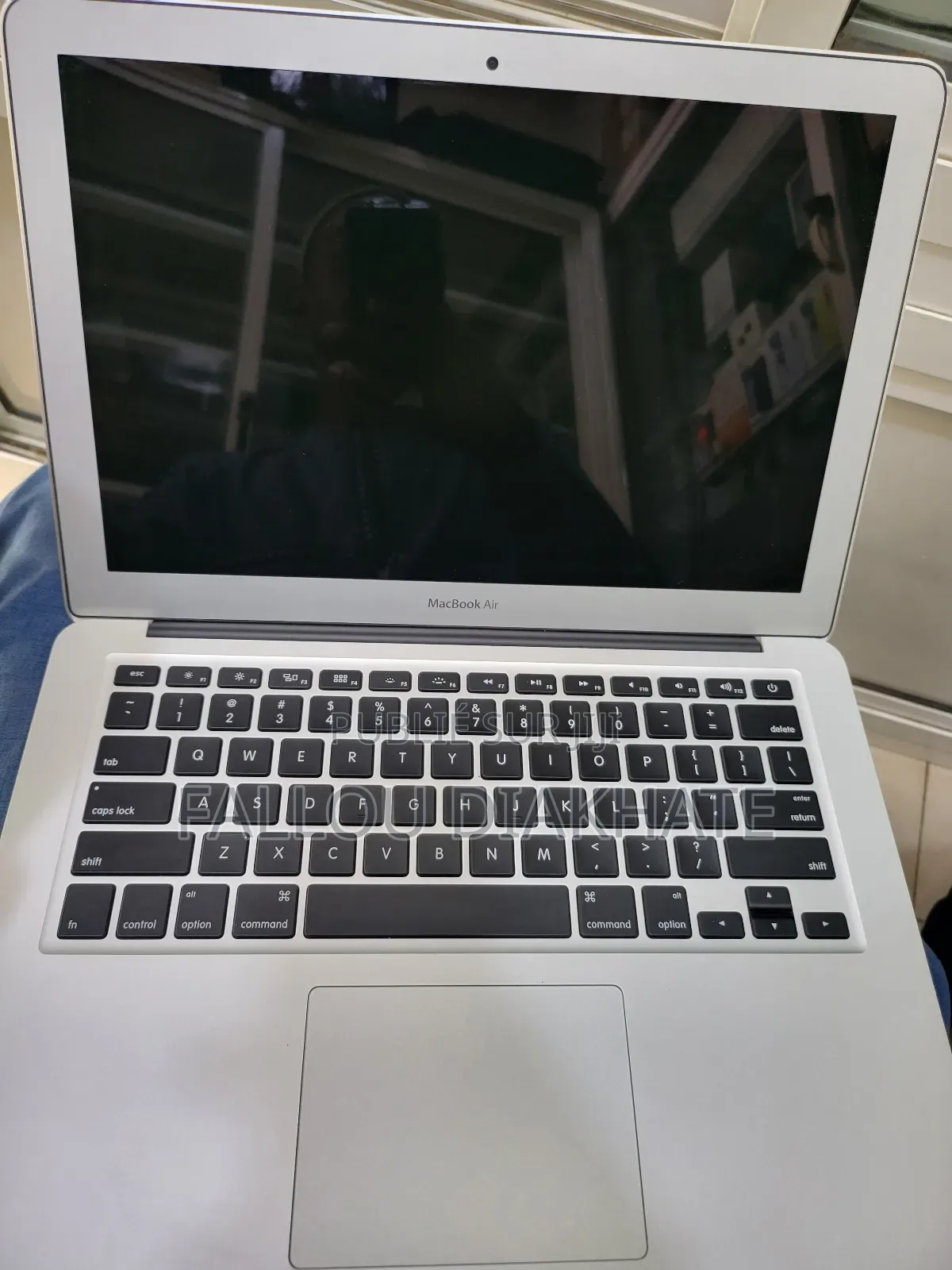 New Ordinateur Portable Apple MacBook 2015 4GB Intel Core I5 SSD 128GB