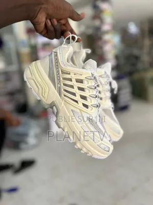 Chaussures Originale Disponible TDS