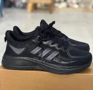 Photo - Adidas Originale Disponible TDS