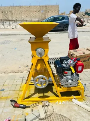 Batteuse Et Machine a Céréales