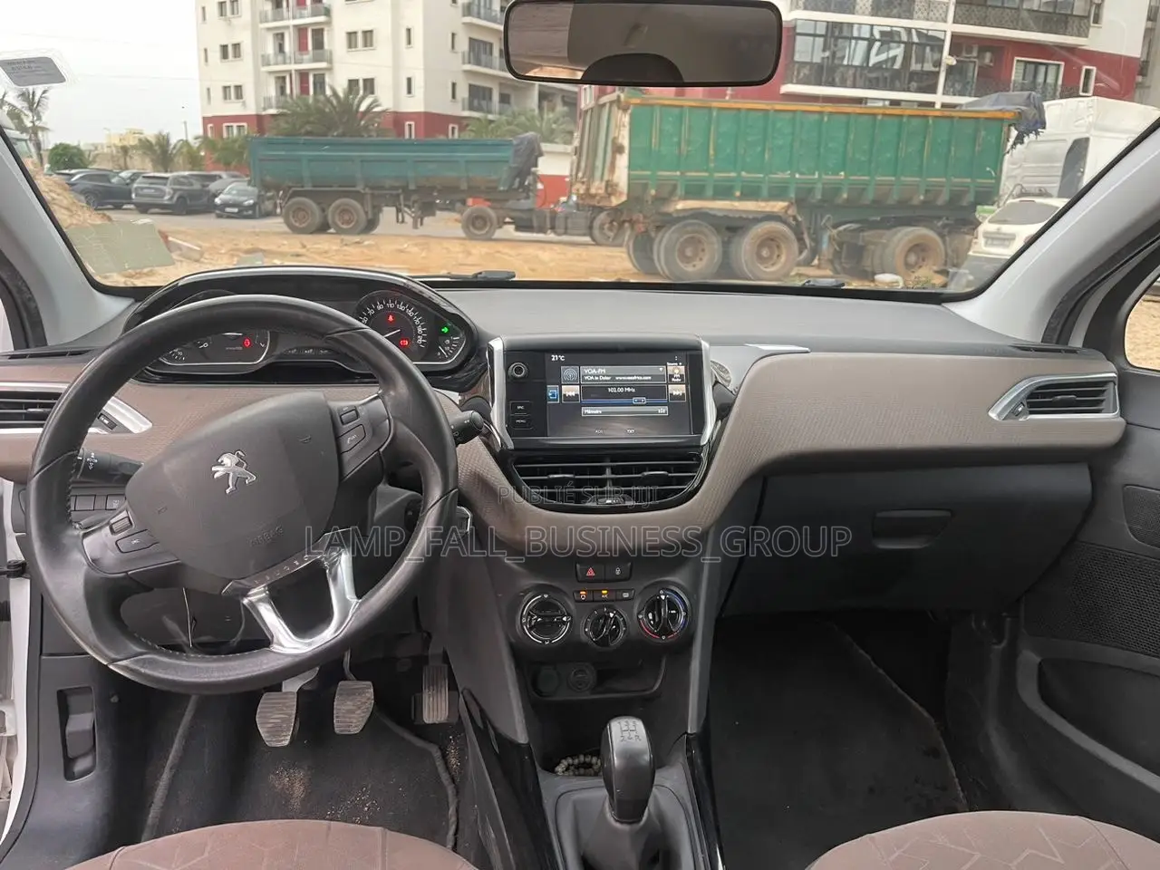 PEUGEOT 2008 2016 Blanc