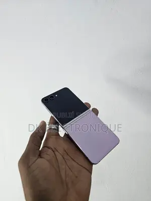 Samsung Galaxy Z Flip 5 256 GB Violet