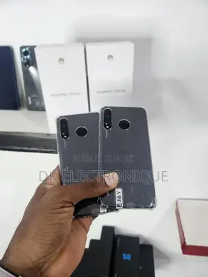 Photo - Huawei P30 Lite 128 GB Noir