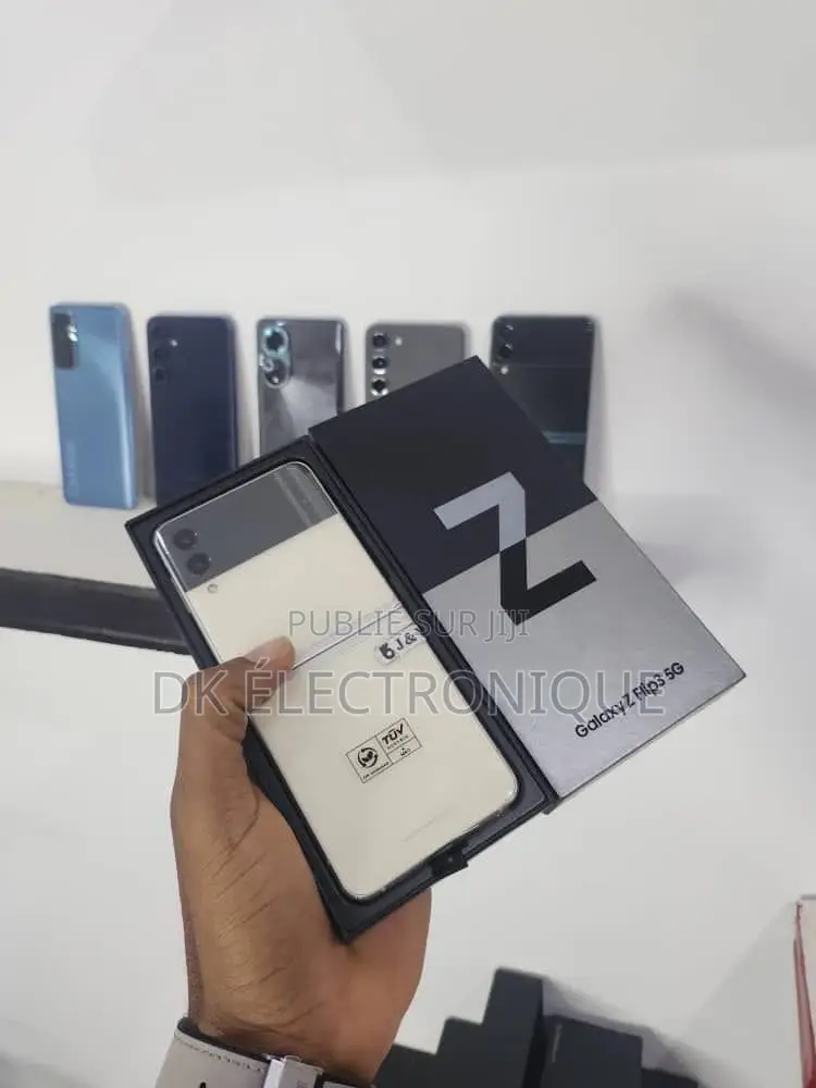 New Samsung Galaxy Z Flip 3 128 GB Doré