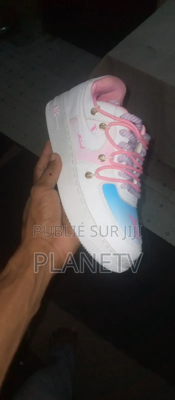 Louis Vuitton Pour Femme Disponible