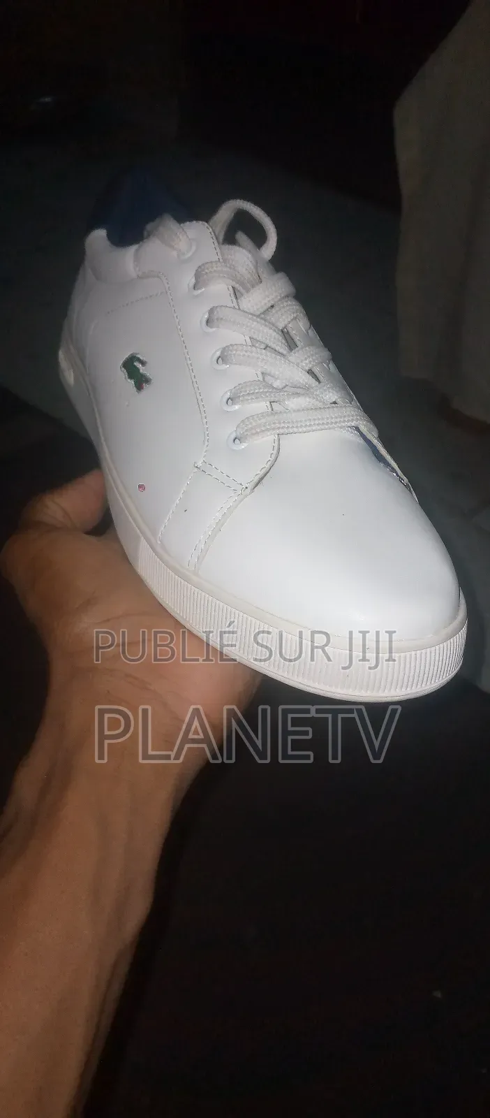 Lacoste Originale Disponible