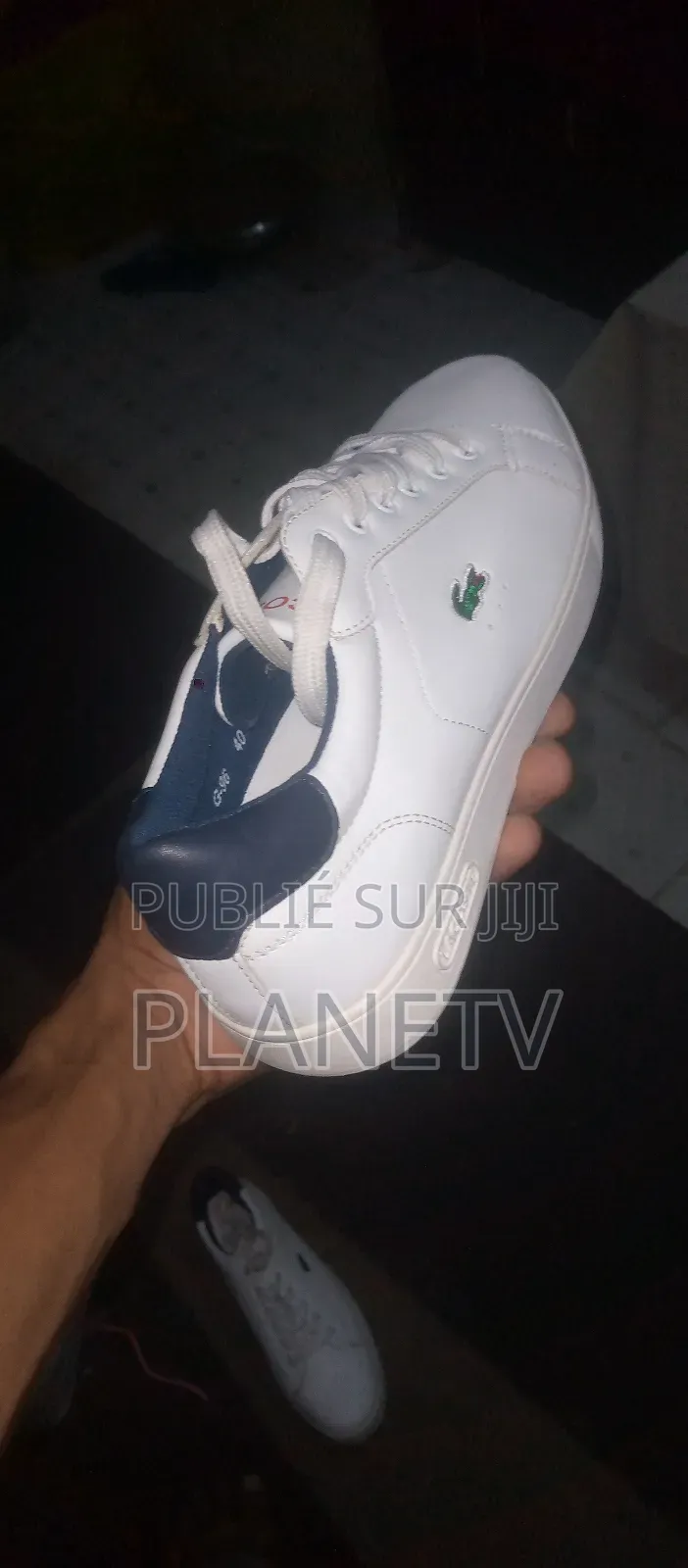 Lacoste Originale Disponible