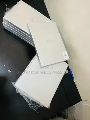 New Ordinateur Portable HP EliteBook 745 G6 16GB AMD Ryzen 7 SSD 512GB