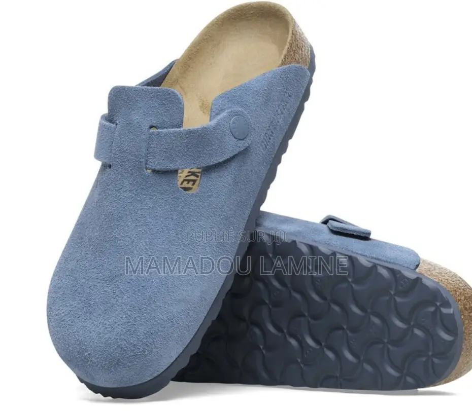 Sandales Orthopédiques Trés Rigides Avec Un Jolie Désigne